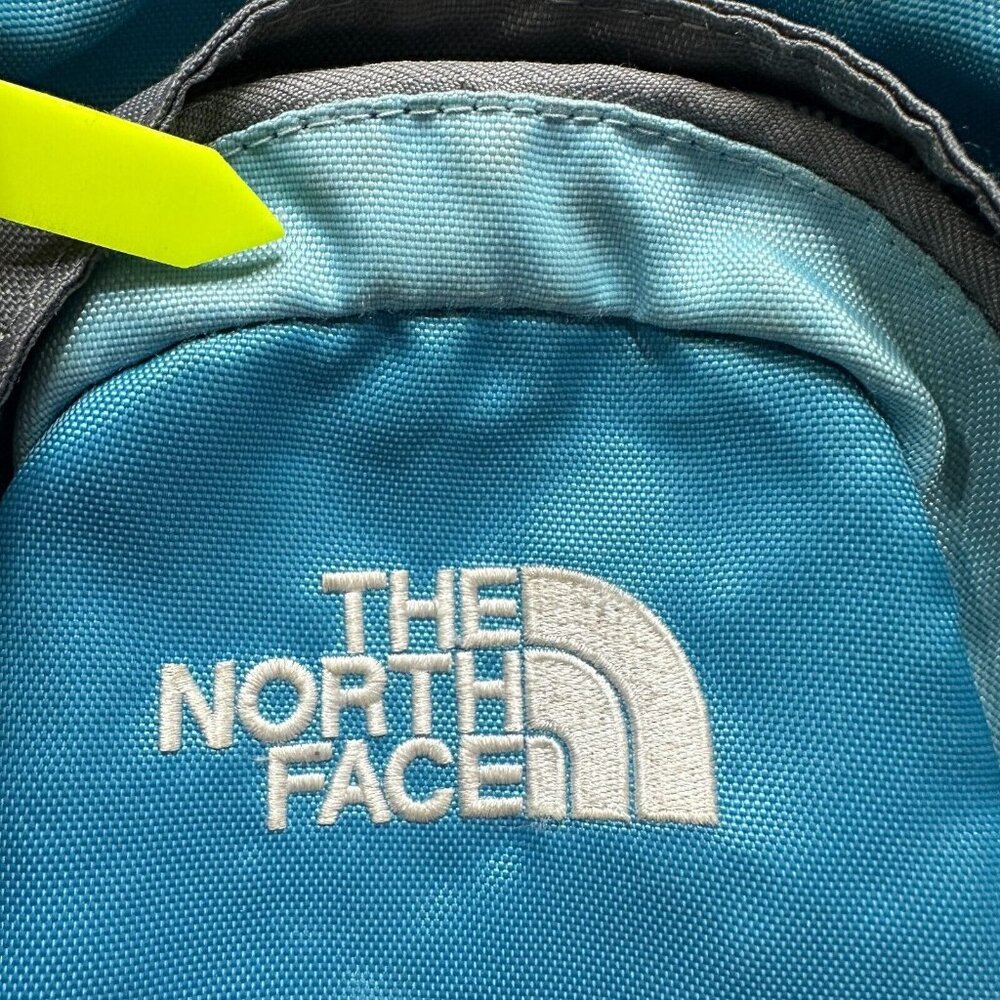 North Face Jester Backpack Blue Gray Unisex School Hiking Laptop - Picture 2 of 16